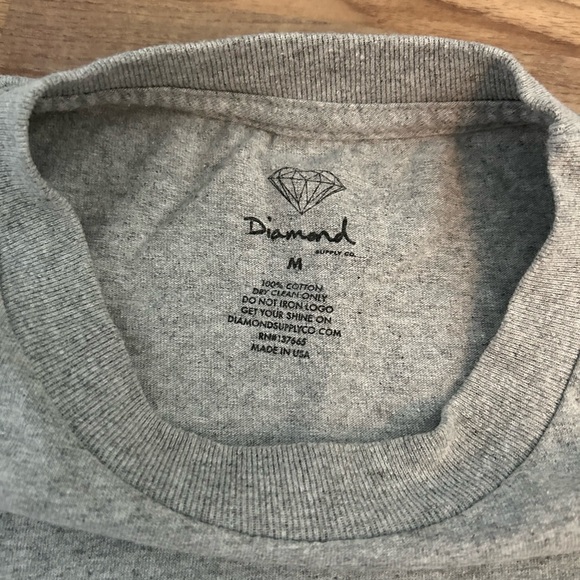 DIAMOND- Grey, medium diamond t-shirt - Picture 3 of 4